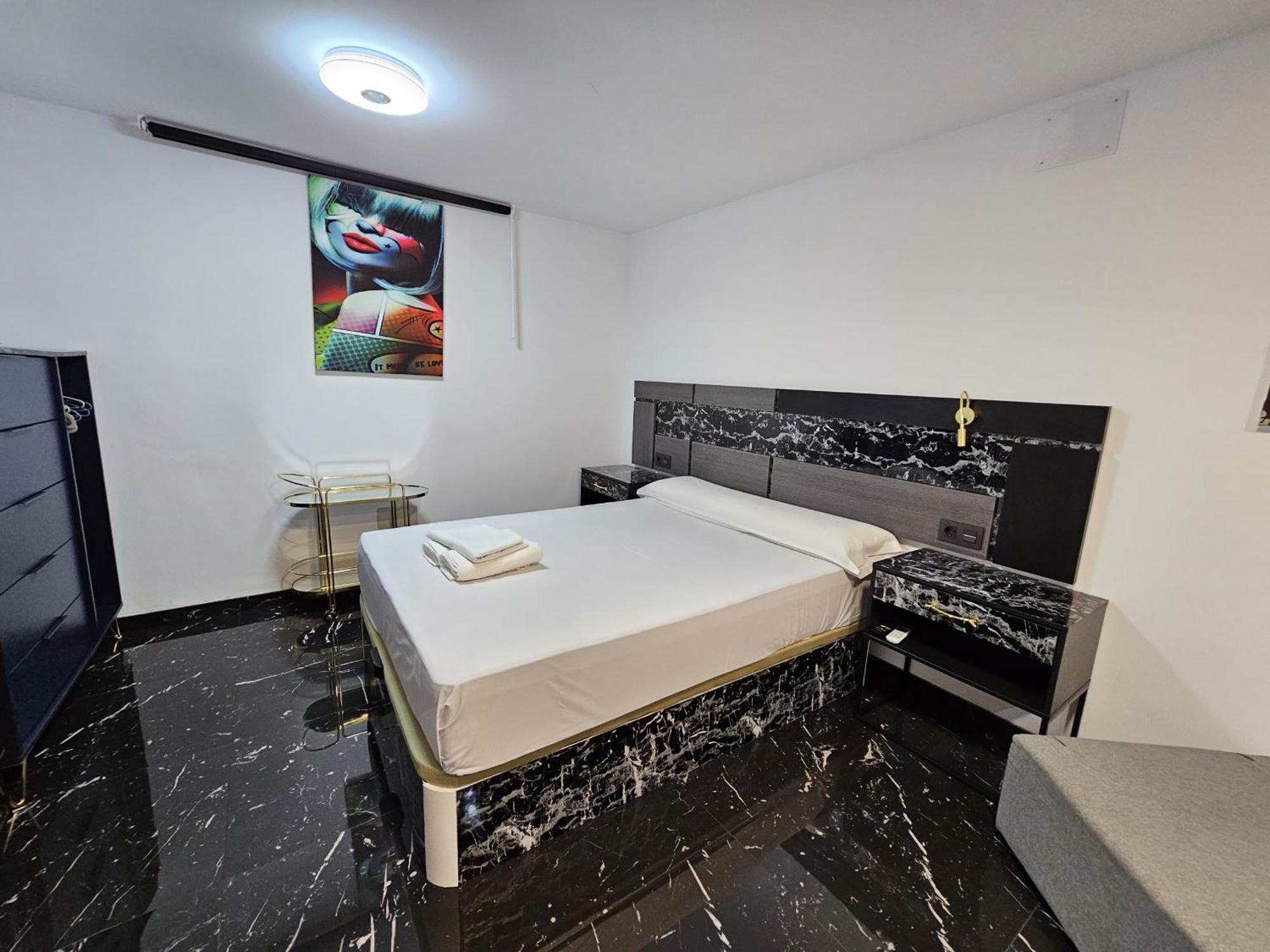 Apartamentos Benidorm Black Dış mekan fotoğraf
