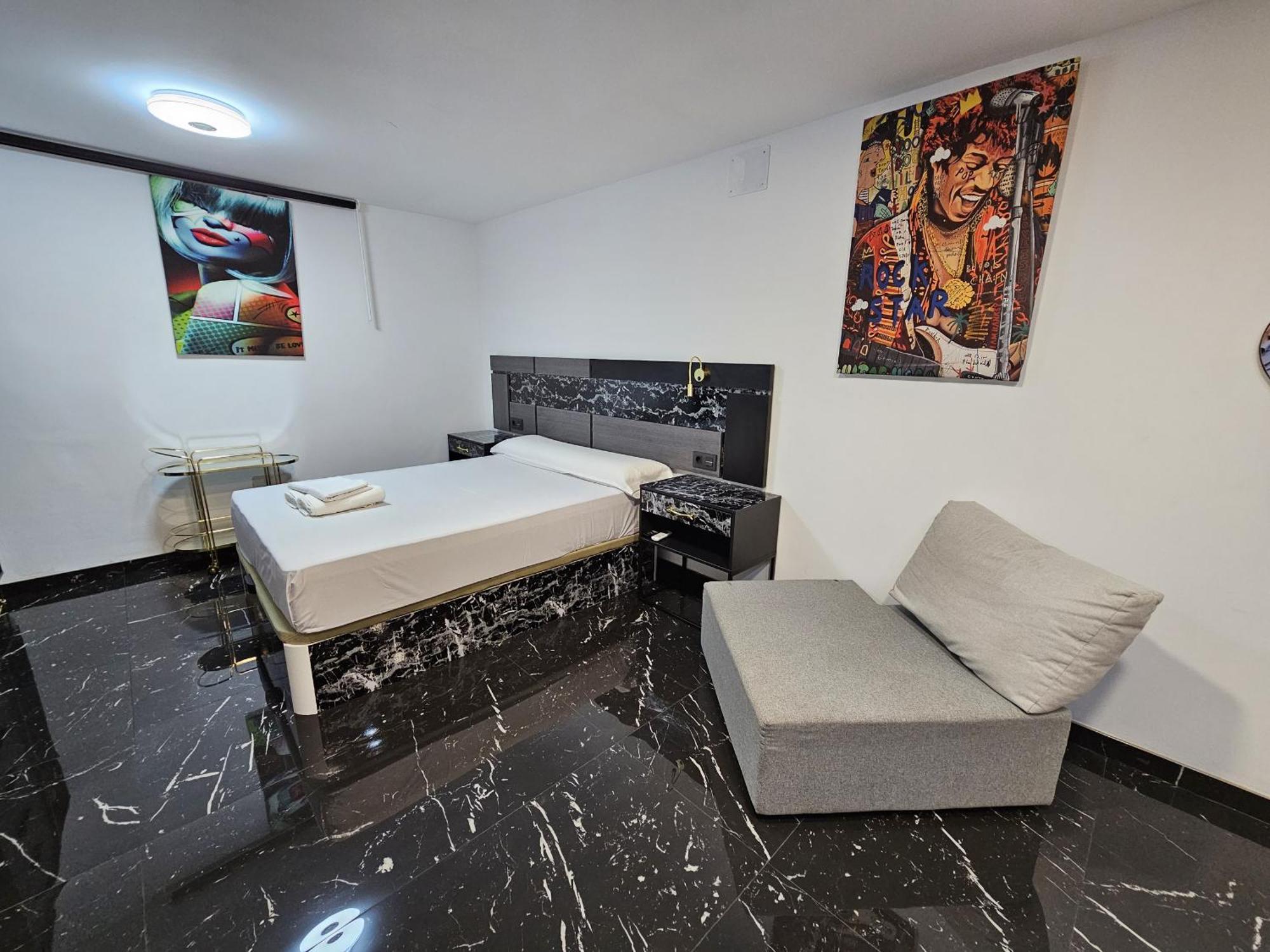 Apartamentos Benidorm Black Dış mekan fotoğraf