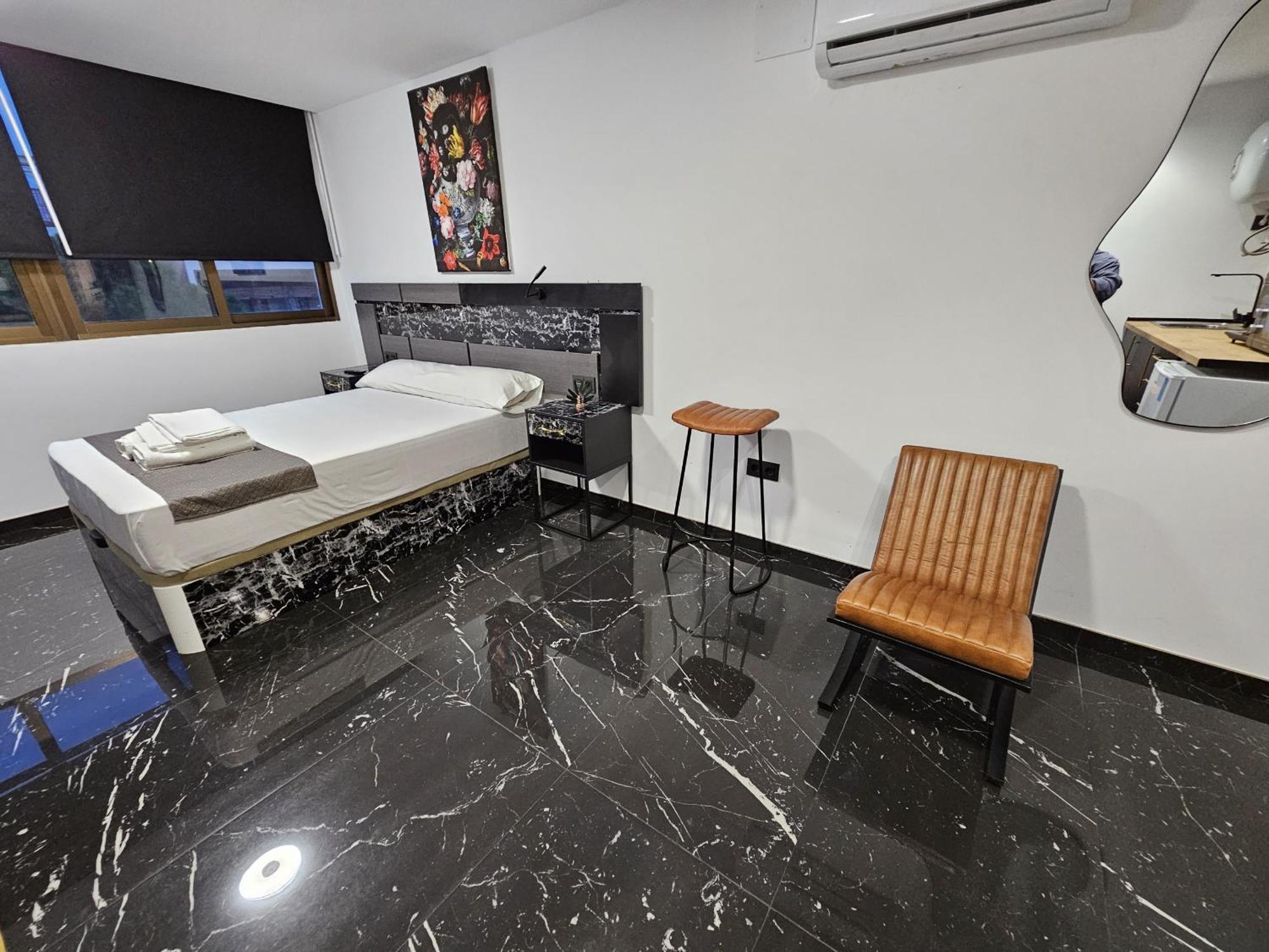 Apartamentos Benidorm Black Dış mekan fotoğraf